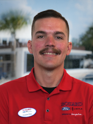 Sales Advisor Lonnie Pitts in New Sales at Bozard Ford